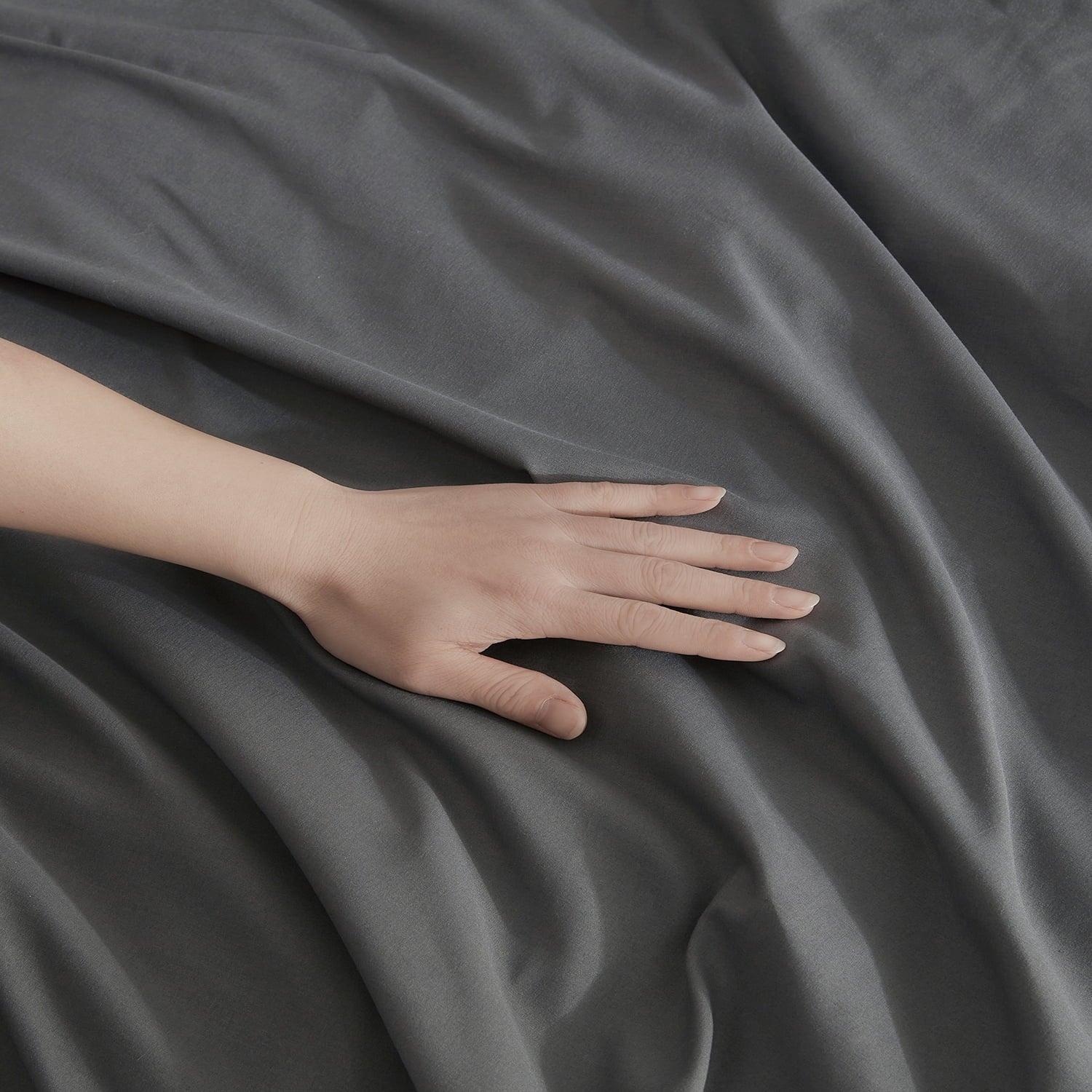 Luxury Microfiber Duvet Cover Set | Soft Comfortable Bedding Set | 3-Piece Microfiber Bed Linen | Premium Microfiber Duvet Covers | Stylish Home Bedding Set