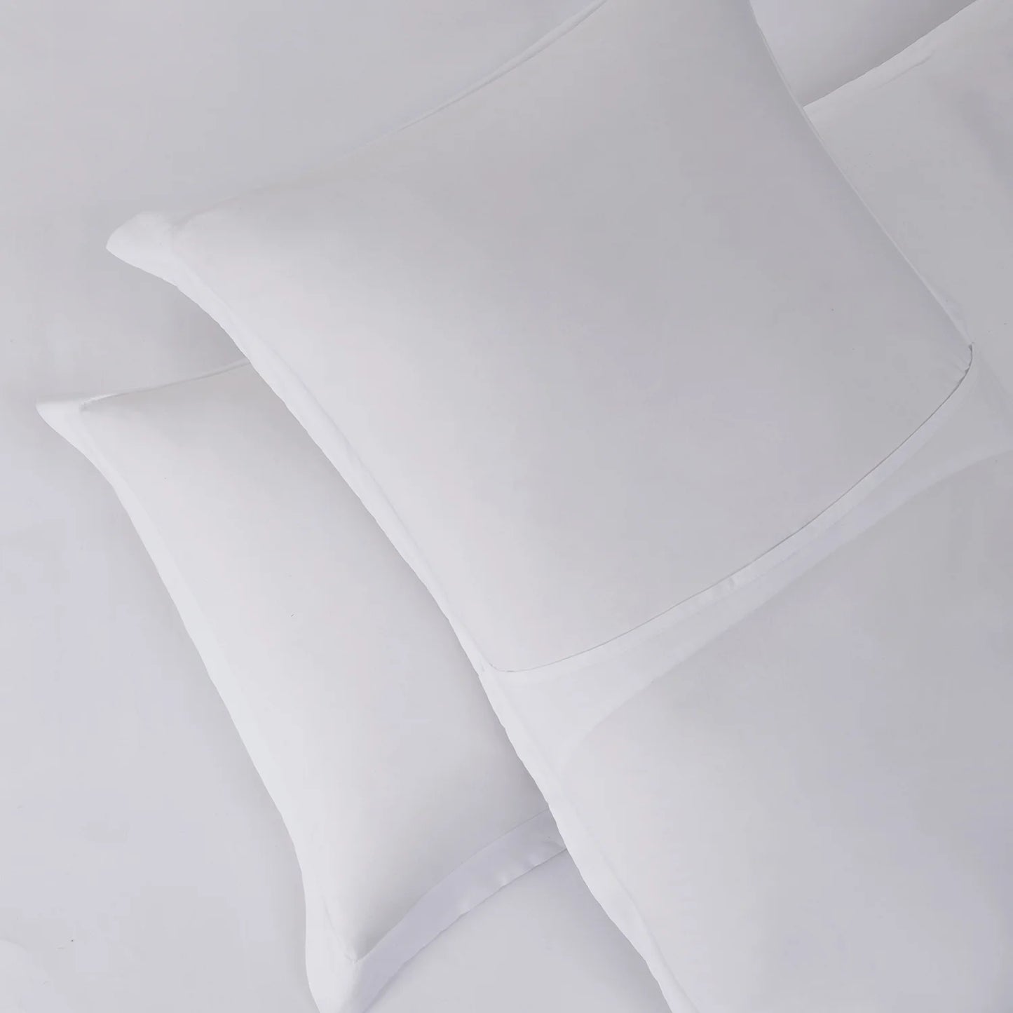 Luxury Duvet Cover Set | Soft Comfortable Bedding Set | 3-Piece Bed Linen Set | Premium Duvet Covers | Stylish Home Bedding Set