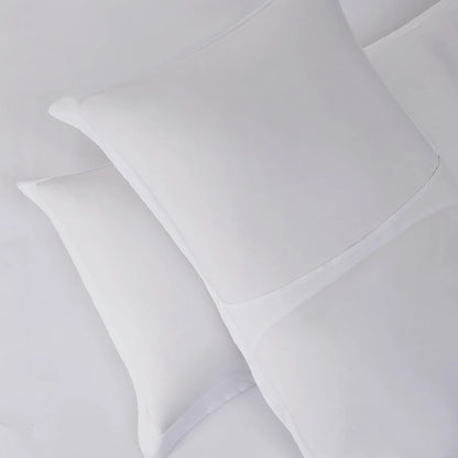 Luxury Duvet Cover Set | Soft Comfortable Bedding Set | 3-Piece Bed Linen Set | Premium Duvet Covers | Stylish Home Bedding Set