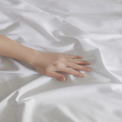 Luxury Duvet Cover Set | Soft Comfortable Bedding Set | 3-Piece Bed Linen Set | Premium Duvet Covers | Stylish Home Bedding Set