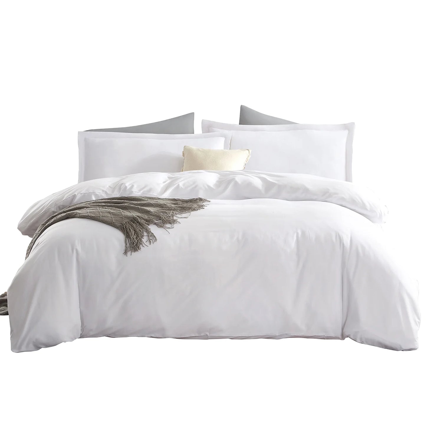 Luxury Duvet Cover Set | Soft Comfortable Bedding Set | 3-Piece Bed Linen Set | Premium Duvet Covers | Stylish Home Bedding Set