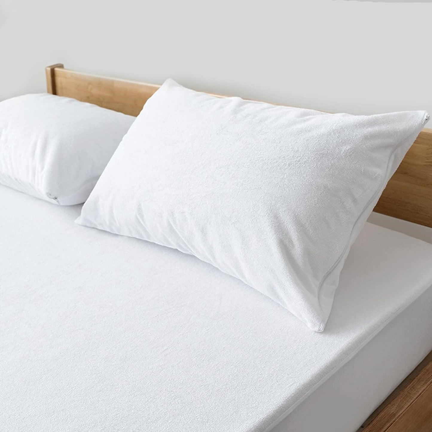 Waterproof Zippered Pillow Cover | Protective Pillow Case | Hypoallergenic Pillow Protector | Durable Pillow Cover | Bed Pillow Waterproof Guard